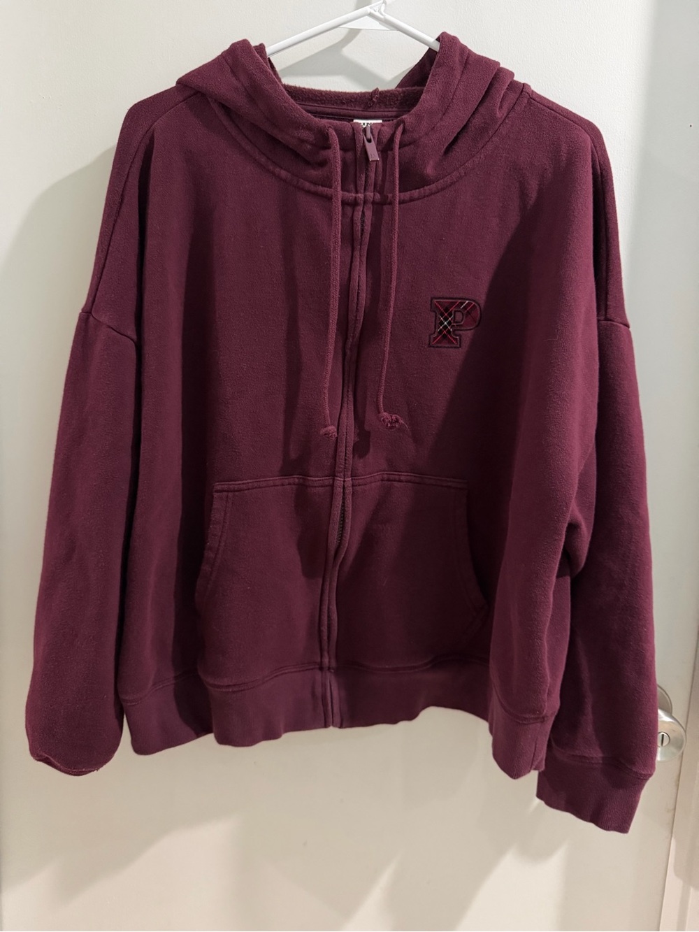 PINK Victoria's Secret Zip-Up Hoodie in Wine, size XL